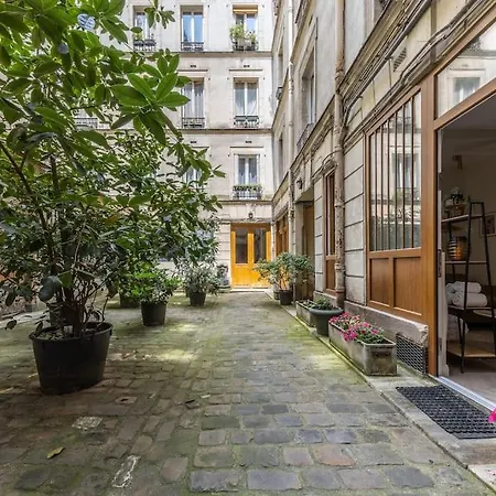 Apartment Elegant 4-star In -